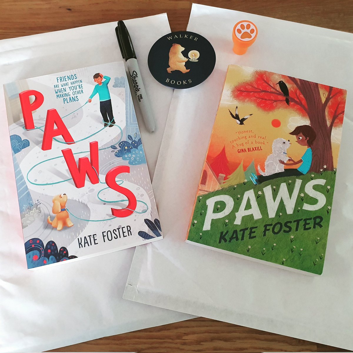 💥Let's do this, booklovers!💥 

🐾I'm GIVING AWAY 
🐾4 X SIGNED COPIES OF PAWS
🐾to readers WORLDWIDE for
 #NeurodiversityCelebrationWeek!

To enter, just RT or ❤ this, leave a comment or recommend a book with good ND rep.

Winners picked on Monday 20th March. Good luck!👍