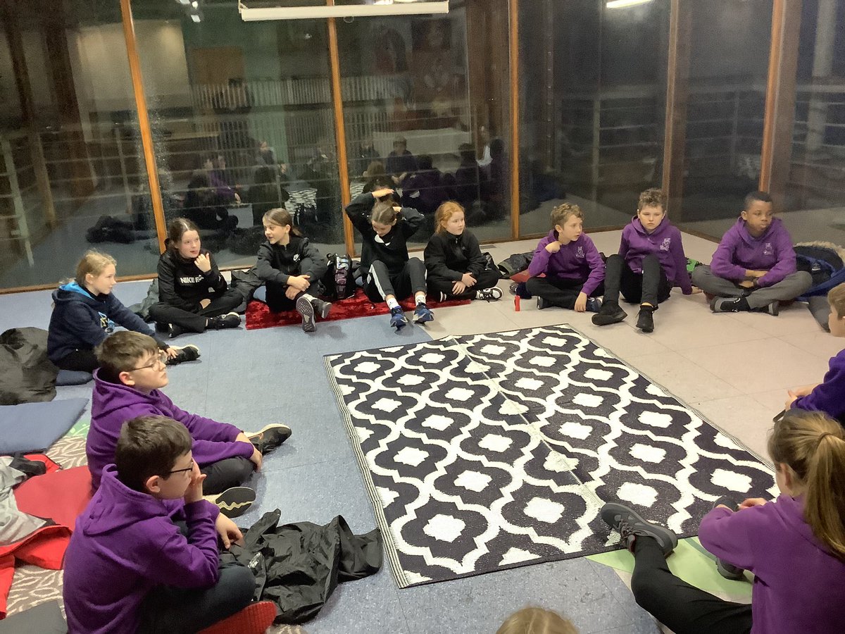 SJVsport's tweet photo. Telling stories @AltonCastle_KYT @sjohnvianney https://t.co/ItQqyQxC5b