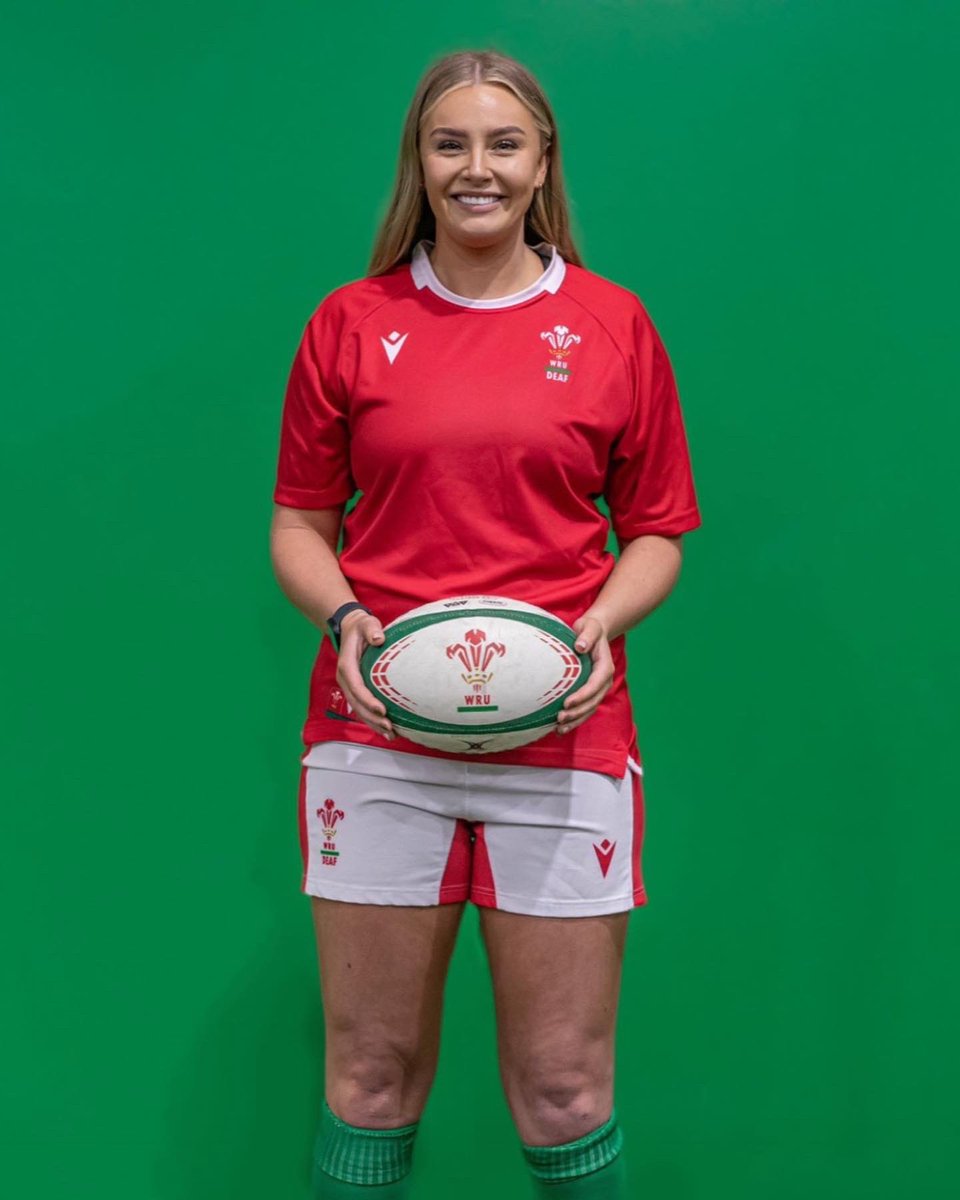 welshbabe024's tweet photo. @medigig big support on my journey to Argentina π¦π· #worldcup7βs @WelshRugbyUnion @WRU_Community @WRUWomenSupport @WalesDeafRugby https://t.co/OMBgKWrI6c