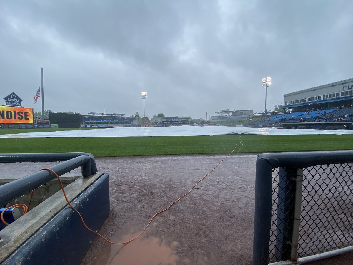 Logan Complo tweet media