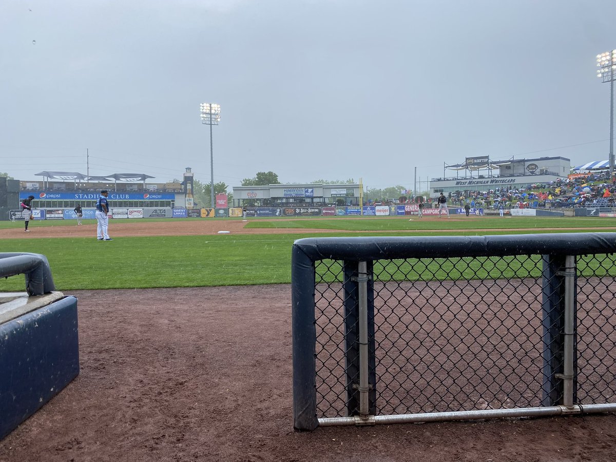 Logan Complo tweet media