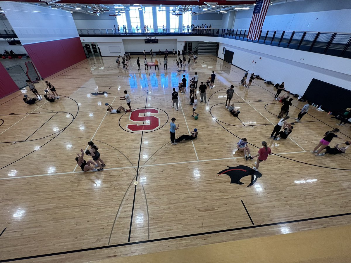 ShakopeeTF's tweet image. The first day of the 2023 Track &amp;amp; Field season is underway! Athletes are doing a station workout today and making the most of it! #TrackIsBack