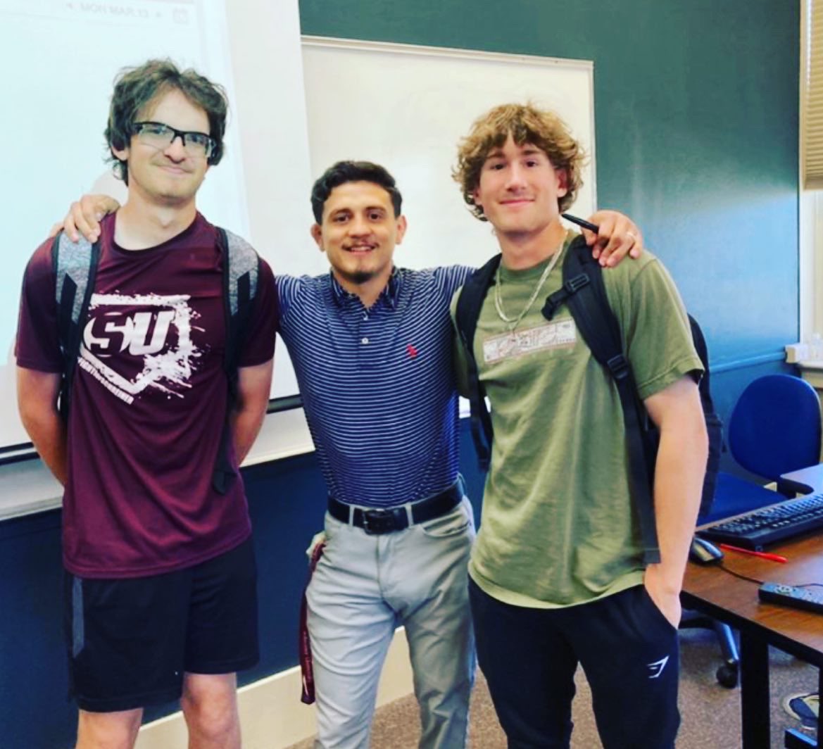 SchreinerBSB's tweet photo. Spring 2 begins #PICSwPROFS
#FIGHTforSCHREINER https://t.co/YSqmMnRybn