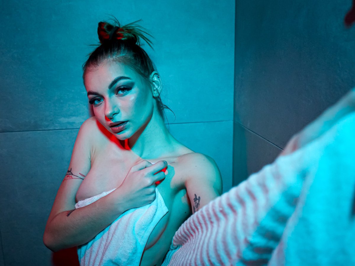 tomashach_com's tweet photo. Please welcome 🎉 @KortieOF 🎉
RT = 💟 &amp; ☮️
.
#nude #nudegirl #czechgirl #onlyfans #only18 #photographer #glamour #glamourphoto https://t.co/QyUpciFhjQ