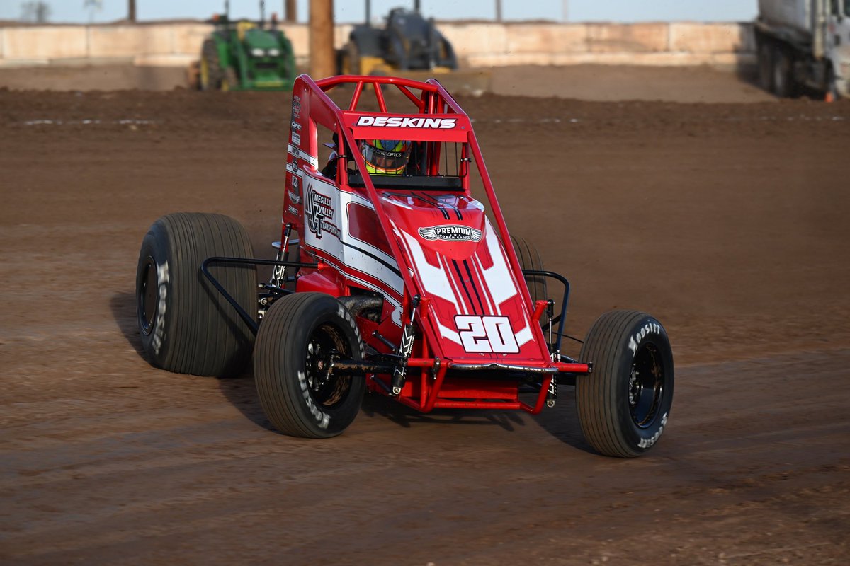 <a href="/OpenCompSprints/">So-Cal Open Comp Sprint Cars</a> Saturday’s A main event winner, Shon Deskins, in his <a href="/mesillatrans/">Mesilla Valley Trans</a> sprint car