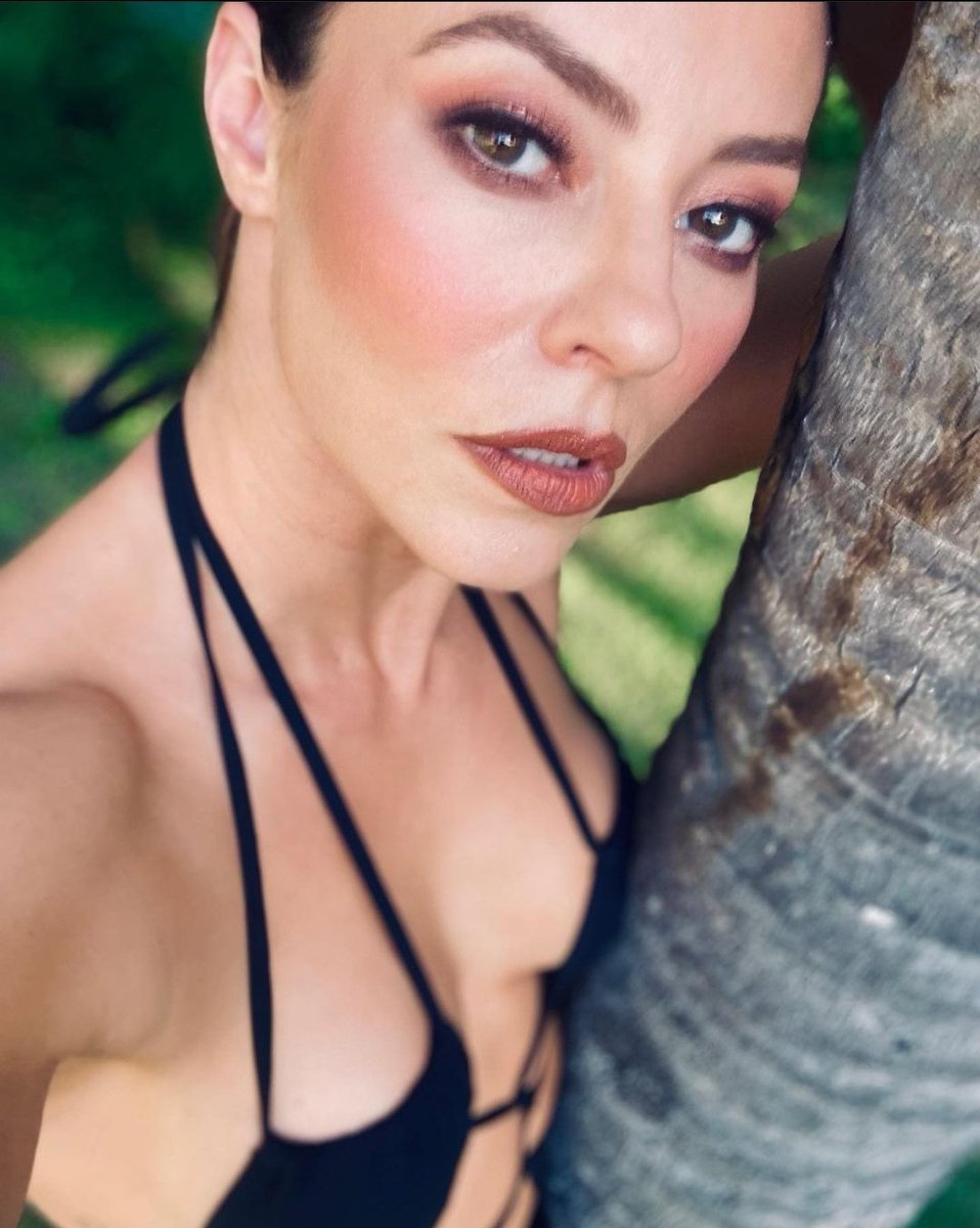 ☾✰.*•. ✰
     𝓖𝓸𝓸𝓭 𝓝𝓲𝓰𝓱𝓽  ☾✰
            ❤ .*•. ✰ 𝓕𝓻𝓲𝓮𝓷𝓭𝓼
                        𝓢𝔀𝓮𝓮𝓽 𝓓𝓻𝓮𝓪𝓶𝓼 

༺🌹#TercaHeroisDoSDV 💋༻࿐࿔
#TercaPimentinhasSDV