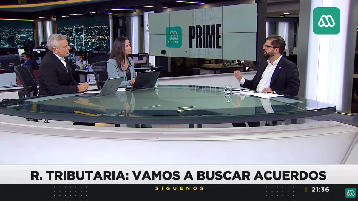 meganoticiascl's tweet photo. 📺 #MeganoticiasPrime | Presidente Gabriel Boric por futuro de reforma tributaria: "No es cierto que acá no hubo diálogo".

📡 Señal en vivo » https://t.co/6Gu7yzGMH7

📡 Señal YouTube » https://t.co/RdSrWwOX7M https://t.co/5TOttnxr5Z