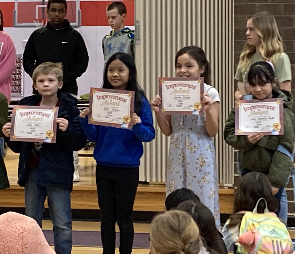 I’m so proud of these Rockets and their hard work!! Today, we celebrated their Fastbridge growth at morning meeting. ❤️🚀💙<a href="/JresRockets/">JRES</a>