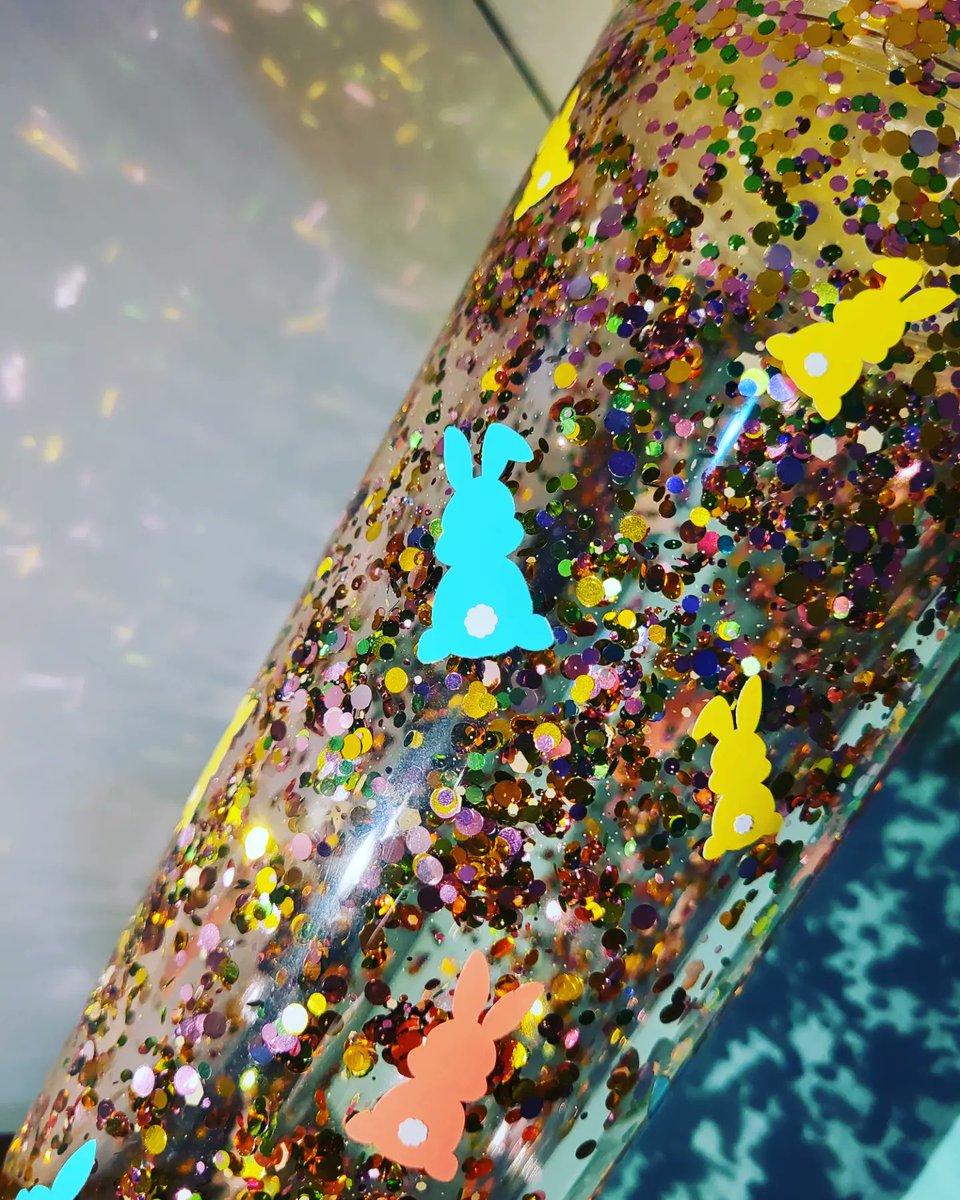 JemannCrafts's tweet photo. 🐣 Easter Bunny Snowglobe 🐣

https://t.co/DxhsFZhwFu

#smallbusinessuk #smallbusinessmanchester #jemanncrafts #easter2023 #Easter #snowglobetumbler #snowglobecup #easterbunny #eastercollection🐣 #personalisedgifts #personalised #shopsmalluk #shopifystore https://t.co/5jFbhg8HL0