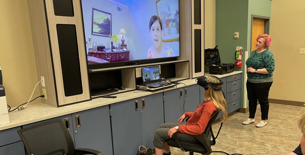 #RCSdailynews Pueblo Regional Center used technology to give its staff a chance to virtually experience the daily activities of people with intellectual and developmental #disabilities. More details: lnkd.in/dwjrfSeS

#rehabilitation #rehabilitationcenter #inclusion