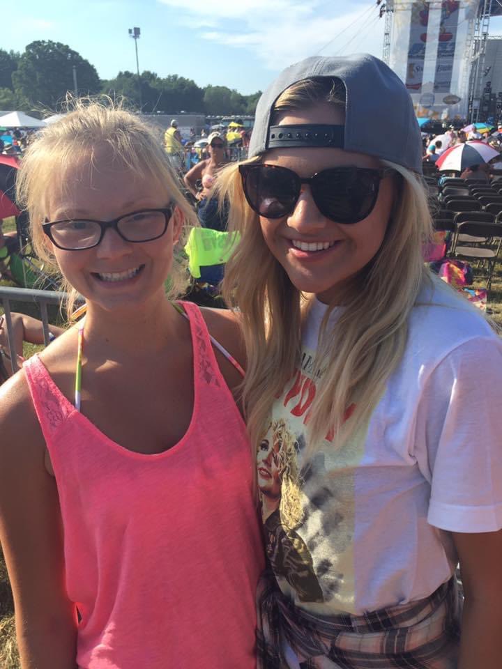 sallytomala's tweet photo. 2016 to 2018, @KelseaBallerini what are the chances we can recreate in Grand Rapids in may?!?! https://t.co/lXIztdya1W