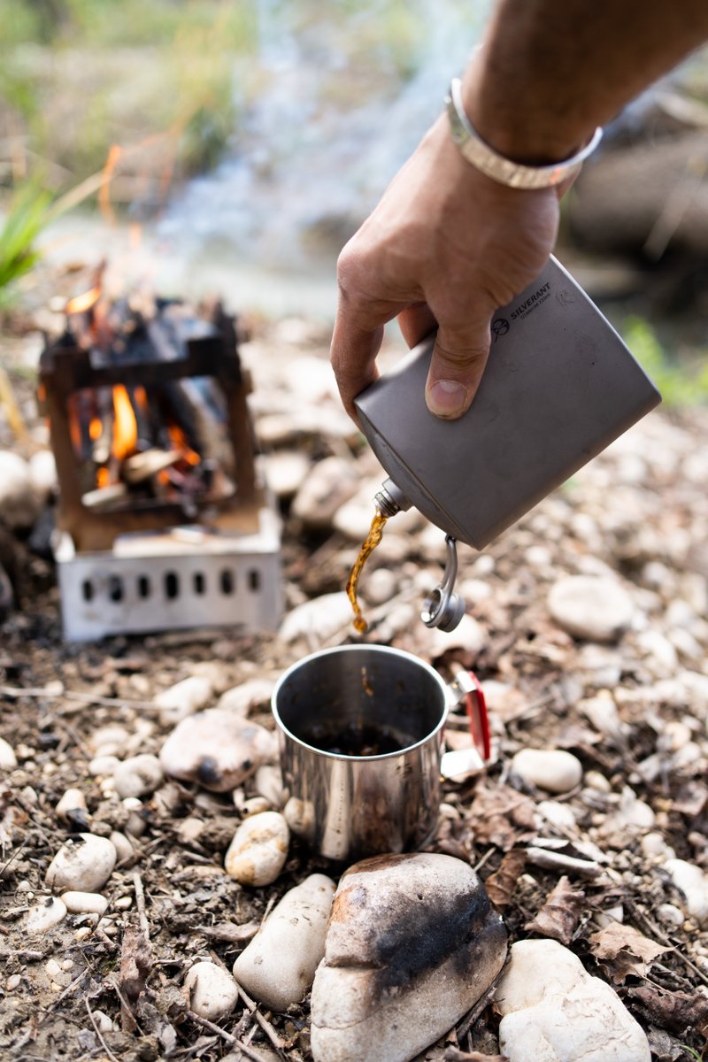TheWorkerAnt's tweet photo. Camping isnโt just another vacation, itโs a lifestyle ๐ฅโ
Get inspired with @TheWorkerAnt
#outdoorcooking #outdoorcookingrocks #campfire #campfirecooking #bushcraft #bushcraftkitchen #bushcraftcooking #outinthewild https://t.co/7N9SO5C1sX