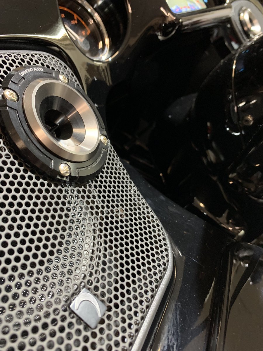 Artmobil1988's tweet image. Diamond Audio Motorcycle Audio   
#MotorcycleAudio #HaleyDavidson