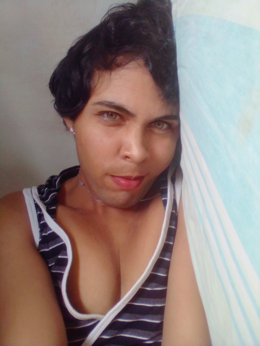 floorsha17's tweet photo. No todos los días serán grises y no todas las noches lloverá en tu almohada. La luz siempre brillará hasta en tu momento más oscuro #nodepression #nosad #lightinthedark https://t.co/kKM707qqUh