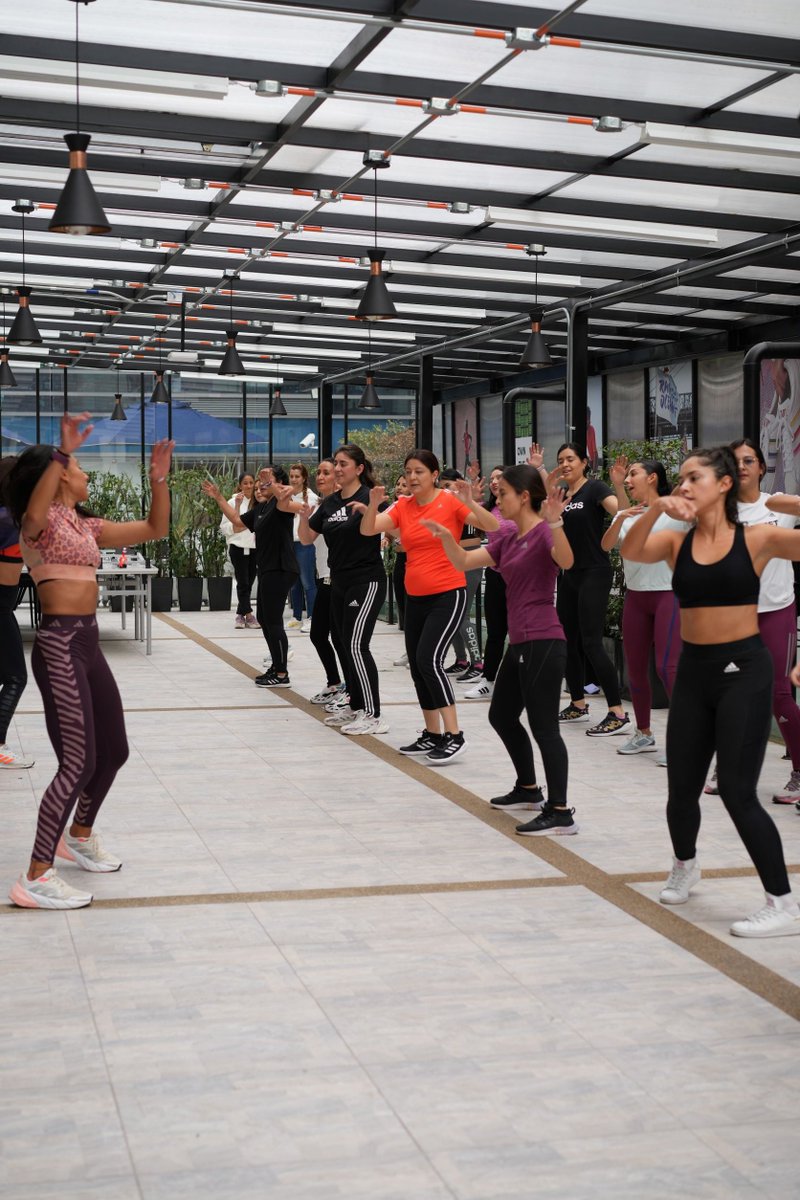 sforeroo's tweet photo. En adidas estuvimos celebrando el Día Internacional de la Mujer, abrimos el día con clases de Zumba, después un brunch, un panel con nuestr@s lideres y para cerrar un photobooth para recordar este gran día! 

#adidas #inside3stripes  #IWD https://t.co/plxY0Yo5xW