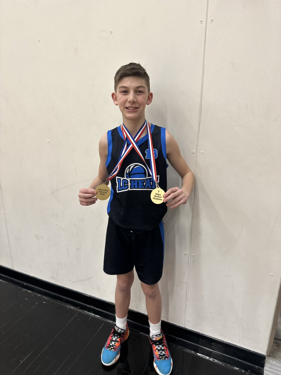 Won defensive player of the game and 1st place # aau #basketball #sports #Twitter