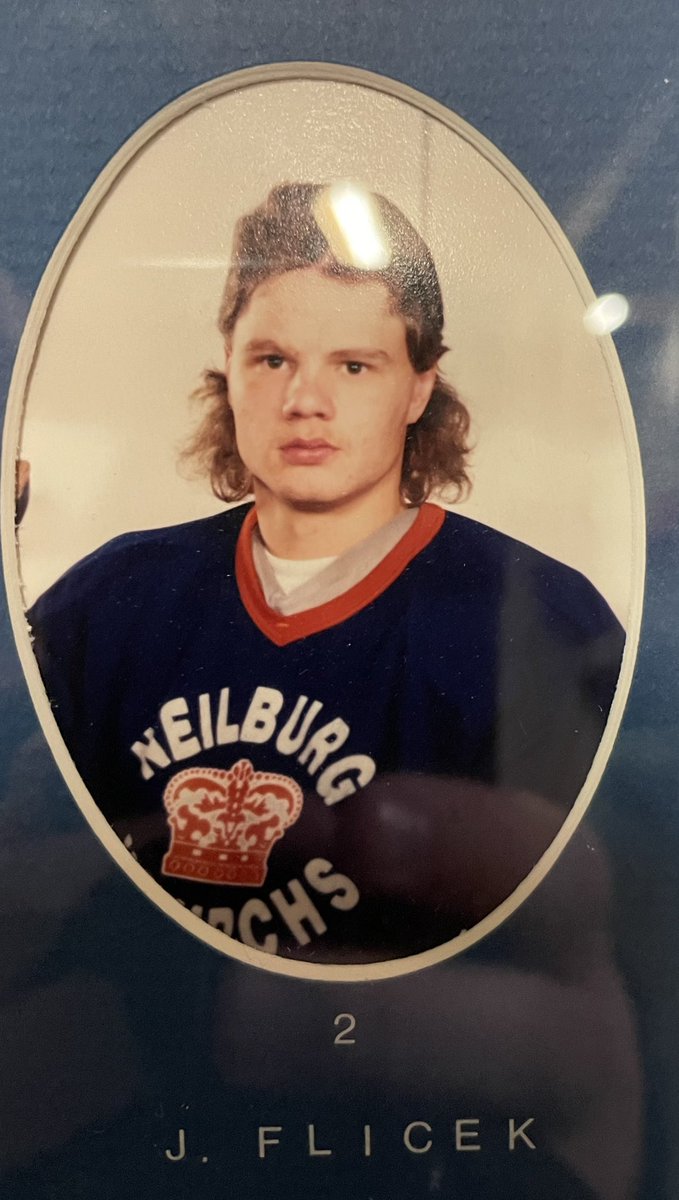 wiensbr19's tweet photo. @marshall_waylon @MondayNooner @SNKenReid @BlueJays There were a few teammates that season who could also be in Zit Remedy! https://t.co/ojft6VYoKC