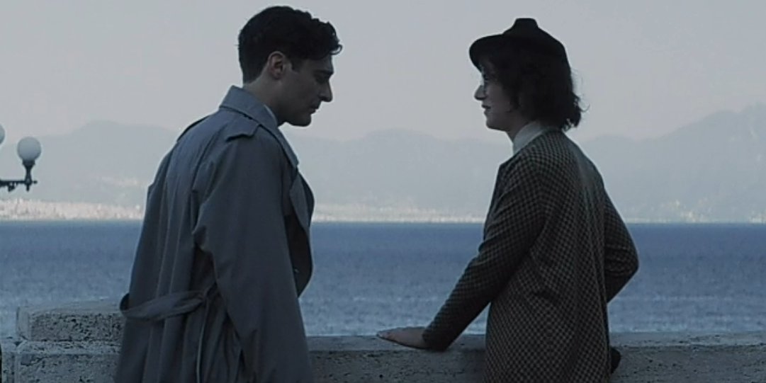 «A che cosa serve? A che cosa serve tutto questo mare?»

La stessa identica emozione e lo stesso identico sbigottimento di quando l'ho letto su carta.

«A che cosa serve?» 
 
#ilcommissarioricciardi2