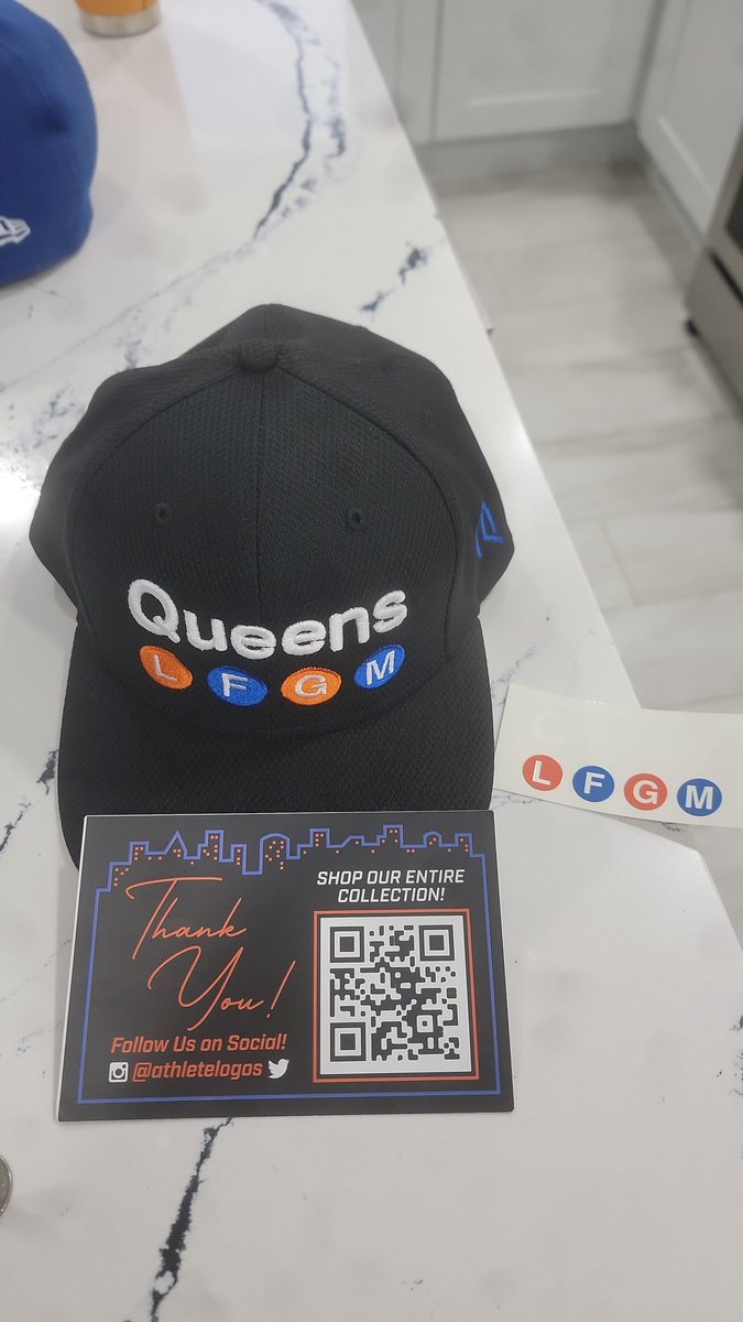 FlushingSunny41's tweet photo. Thank you @athletelogos !!!! Can't wait to rep your work in Flushing!!  Let's get the #NeonProject up @CitiField @StevenACohen2 https://t.co/W6yjX15o1g