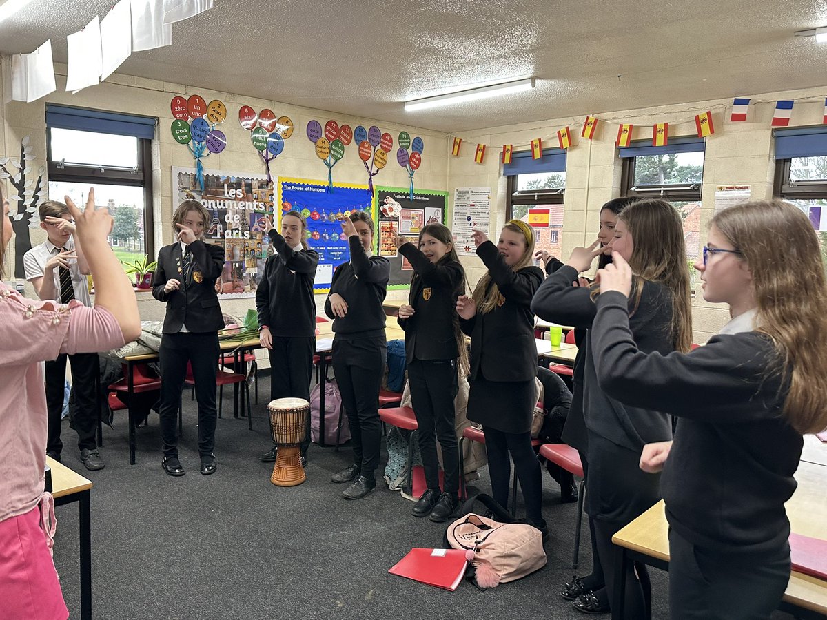 HowdenSchoolMFL's tweet photo. Amazing work from @HowdenSchool Chinese Choir today as they prepare for the concert with @HullConfucius in April #lotusflowers #drums #music #actionsong #singing #chinese New members will be able to join us after the Easter break. Speak to Miss Brownlee if you are interested. https://t.co/NHHDZ2s8oJ