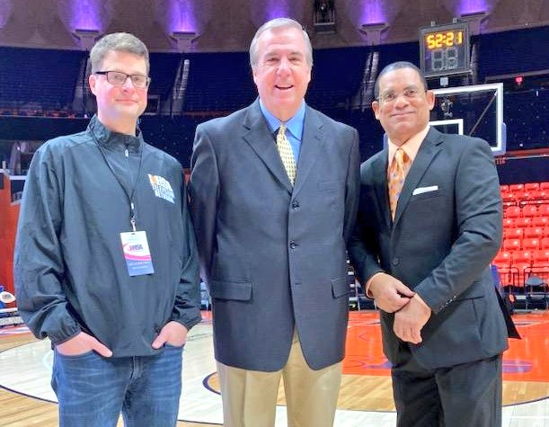 Great to have worked with <a href="/AndyZio11/">Andy Z</a> and Kenny McReynolds at the State Farm Center <a href="/UniversityofIl/">UniversityofIllinois</a> for the boys <a href="/IHSA_IL/">Illinois High School Association #IHSA</a> State Basketball Finals.