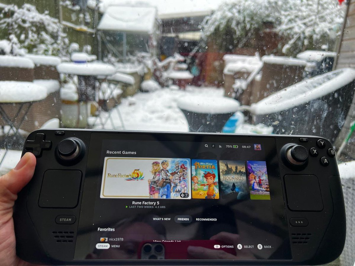 NeptuneHawke's tweet image. Addicted to my Steam Deck! And putting Decky Loader on it’s like a new machine - especially VibrantDeck for screen beauty, and CSS for the gorgeous Obsidian theme and other tweaks. Damn perfect for snow day. #SteamDeck #deckyloader #runefactory5 #HogwartsLegacy