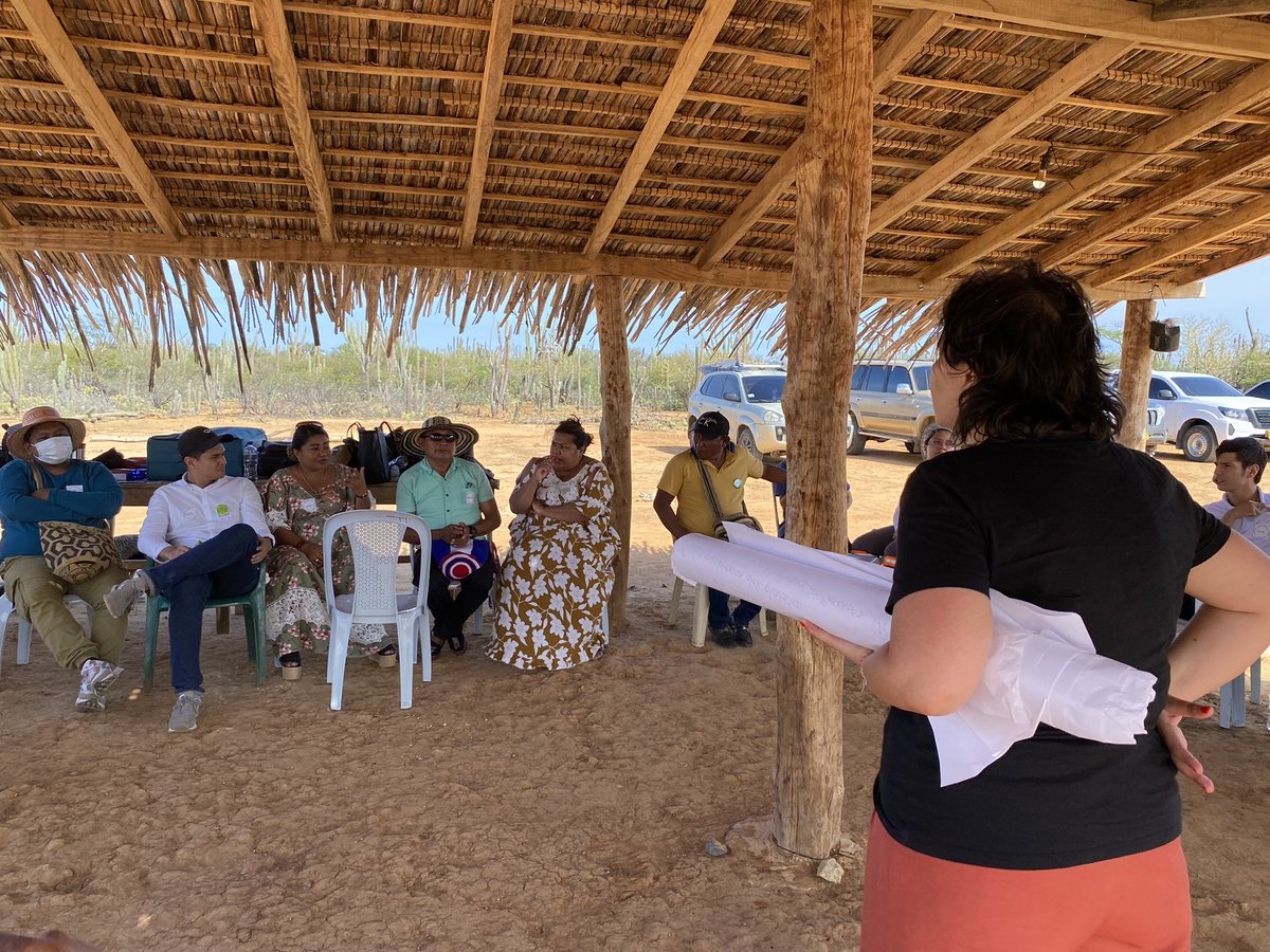 MasGuajiraANDI's tweet photo. En #LaGuajira🏜 se adelantan círculos de confianza🤝 entre comunidades indígenas y las empresas del sector minero energético para la construcción colaborativa y la co-creación de una guía de relacionamiento. 

Abro 🧵 https://t.co/yJsF6mcfu2