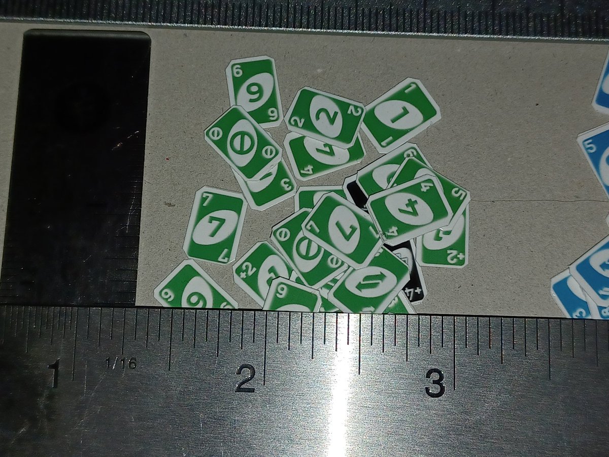 AndMiniature's tweet photo. Making a whole ass UNO card set 🙂🃏🃏🃏🃏🃏🃏❤️💙💜💛💚 https://t.co/2gWiYUINyM