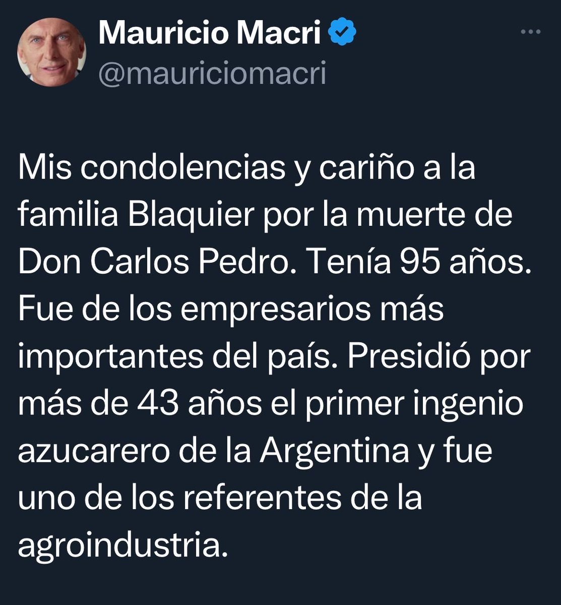 AliciaCastroAR's tweet photo. Por si a alguien le queda dudas de que son parte de la dictadura cívico militar q asoló la Argentina. Macri beneficiado económicamente por la dictadura, despide con respeto a Carlos P Blaquier responsable de la “noche del apagón” un plan criminal de exterminio de trabajadores https://t.co/HtDsqXvxGR