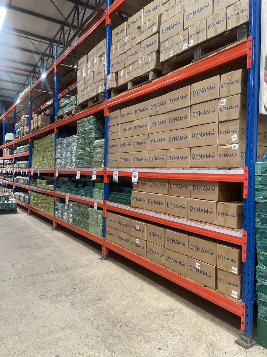 nigelstcloud's tweet photo. Process to shelf!. DYNAMO soap now in all metro peech stores in harare and chitungwiza.. do the right thing for yourself, all domestic, farm &amp; factory workers, grocery hampers. 
Do the right thing ‘Be spotless, Be bright’ !…. https://t.co/gjsEIojaCD