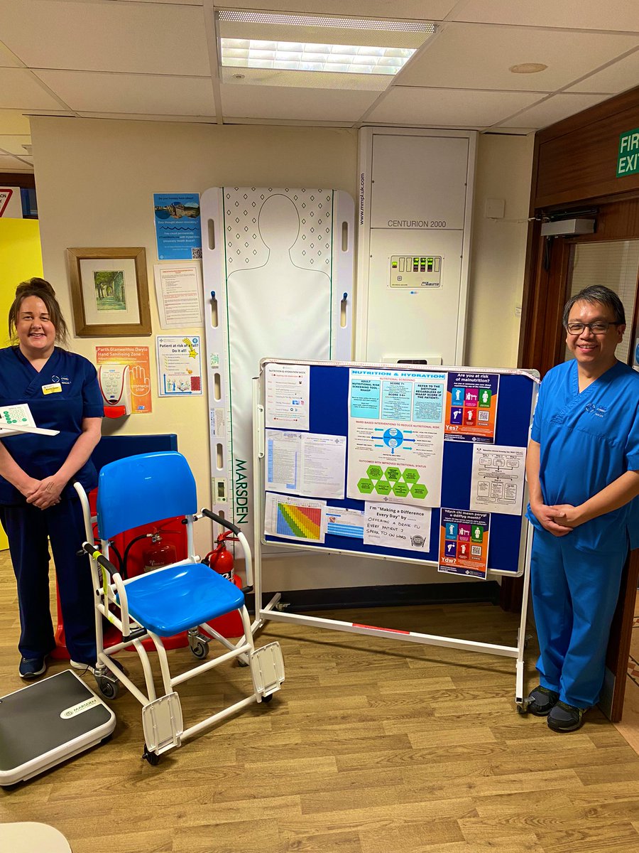 Day 1 of <a href="/NHWeek/">N&H Week</a>- Ward visits at Withybush Hospital promoting the importance of measuring weight and height to support completion of  nutrition screening to identify malnutrition risk. Great to see all wards now have weighing scales and stadiometers✨<a href="/julieregan4/">julie regan </a> <a href="/catling_emma/">🏴󠁧󠁢󠁷󠁬󠁳󠁿Emma Catling RD💙💛</a>