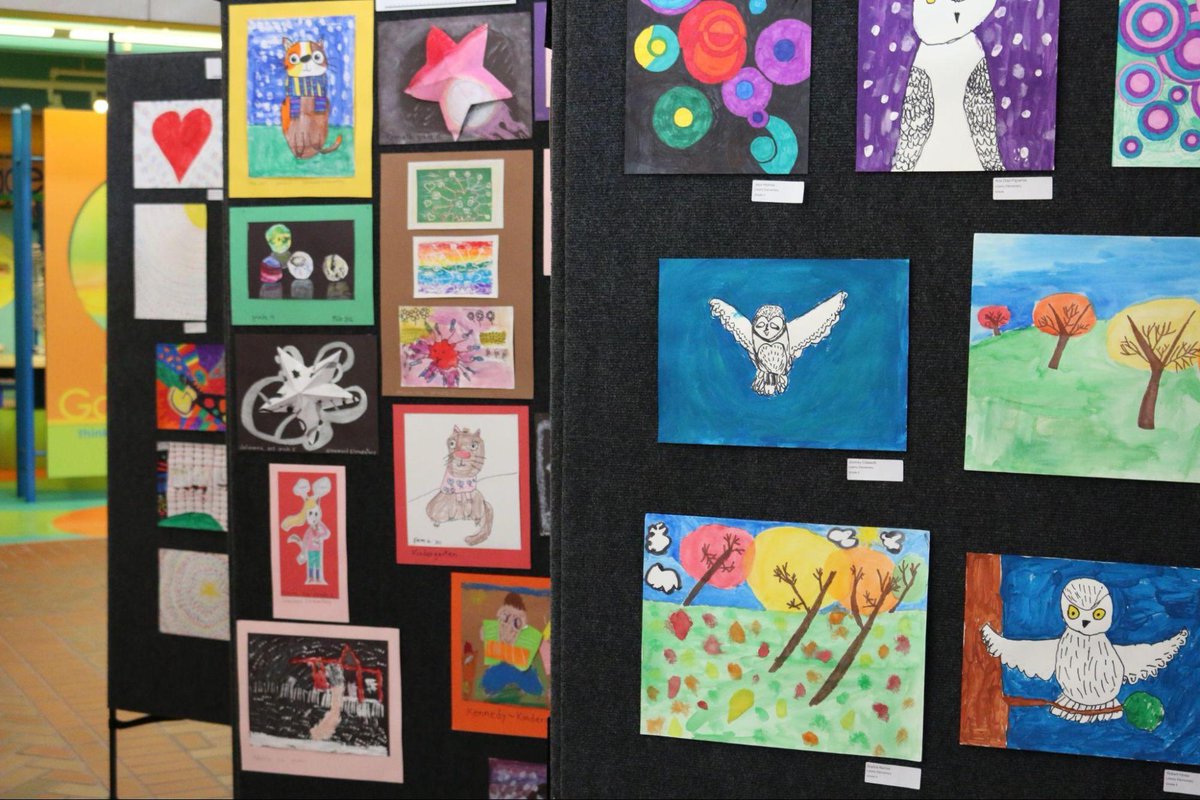 SpfldMuseums's tweet image. Embrace #NationalYouthArtMonth #AtTheMuseums!
Sunday, March 19 is your last day to wander through the rows of art from students at over fifty Springfield schools!
springfieldmuseums.org/exhibitions/sp…
@SpringfieldK12