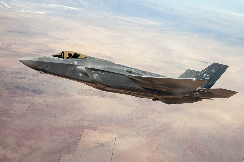 South Korea's Ministry of National Defense is said to have finally approved the introduction of 20 additional F35As for the Air Force.
#military 
#Ukraine 
#nhk_news