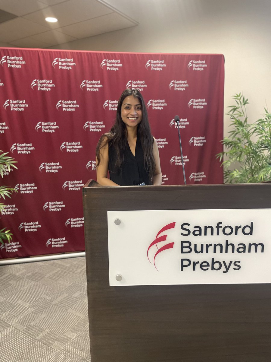 HalbrookLab's tweet photo. Attended the first SoCal Metabolism Symposium at @sbpdiscovery 
Our graduate student @rimasingh1008 presented her work on metastatic tumor microenvironment! https://t.co/flva7j5Npa