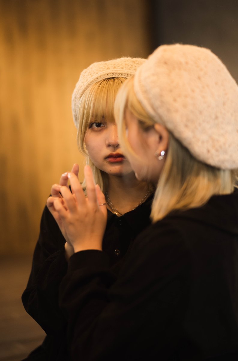 jmgr8U7MbYbW88R's tweet photo. おはようございます。
「鏡」
model:猫宮エル @nya__nps @SSR_KANSAI
#studioROOT https://t.co/iRkCsS2FbW