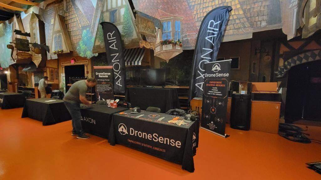 Come see us tomorrow at the 2023 DroneResponders National Public Safety UAS Conference.
#DroneSense #AxonAir #DFR #Droneasfirstresponder #Dronesasfirstresponder #WeAreDFR #ComprehensiveSituationalAwareness for #PublicSafety can lead to #BetterOutcomes #DronesSaveLives