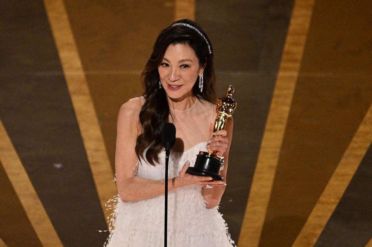 FvRfilmfest's tweet photo. Winning Best Actress for her role in Everything Everywhere All at Once, also said to depict an #adhdwoman, makes her the 1st Asian woman to win the category in 95 years ! 🔥 Now, yes thank you, more please! 🙌 #oscars2023 #AcademyAwards2023 #Oscars2023 #WomensMonth https://t.co/4nceSJQBmn