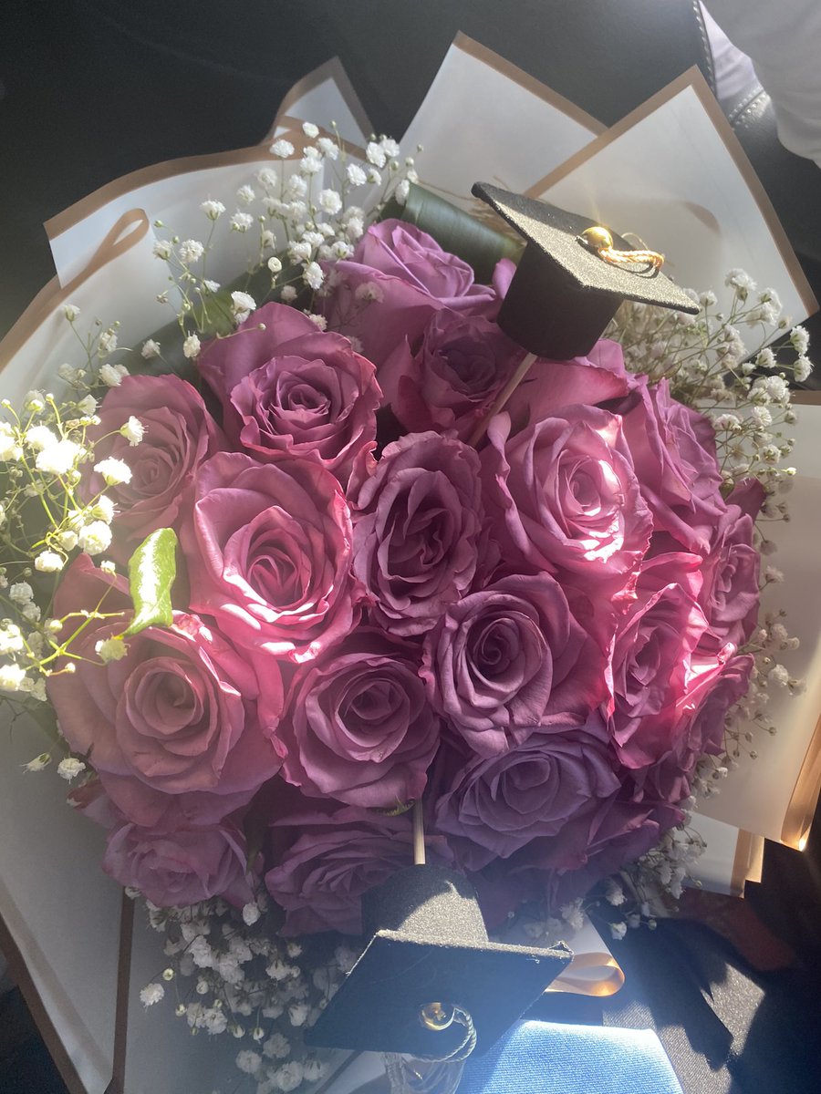 _Lolli21's tweet photo. A happy ending…💗 https://t.co/w21S5RSgfQ