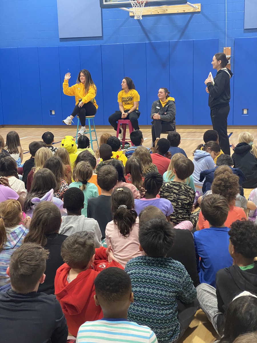 Jennifer Medley tweet media