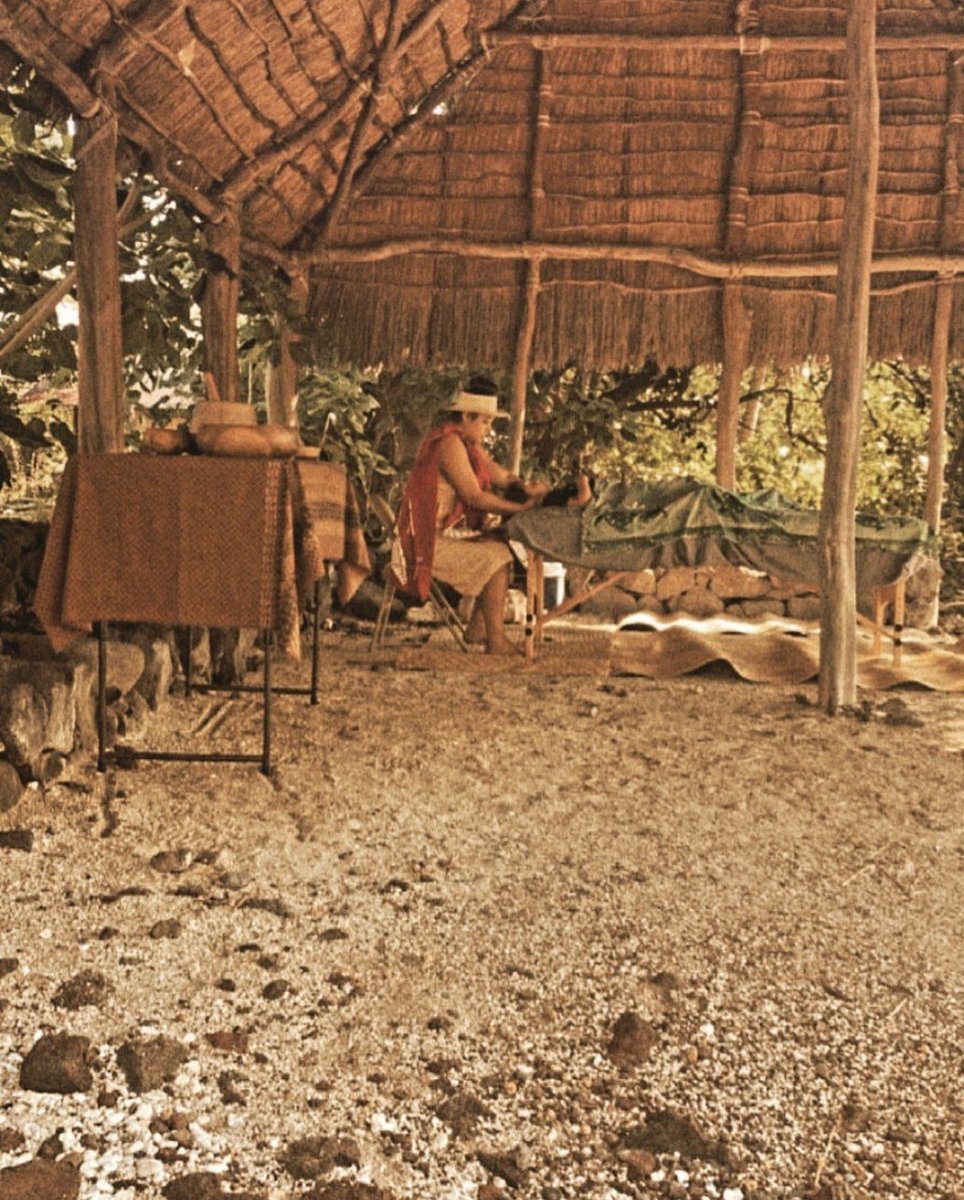 HIPacParks's tweet photo. #Culturaldemonstrations at Puʻuhonua O Hōnaunau National Historical Park for March:
March 16 - #Lomilomi (Hawaiian massage/healing) with Lilinoe Atkinson. 9-2pm in the Hale
March 30 - Lomilomi (#Hawaiianmassage/healing) with Momi Alber. 9-2pm in the Hale
IMG: NPS/#PUHO https://t.co/Lqz3ovzH2x