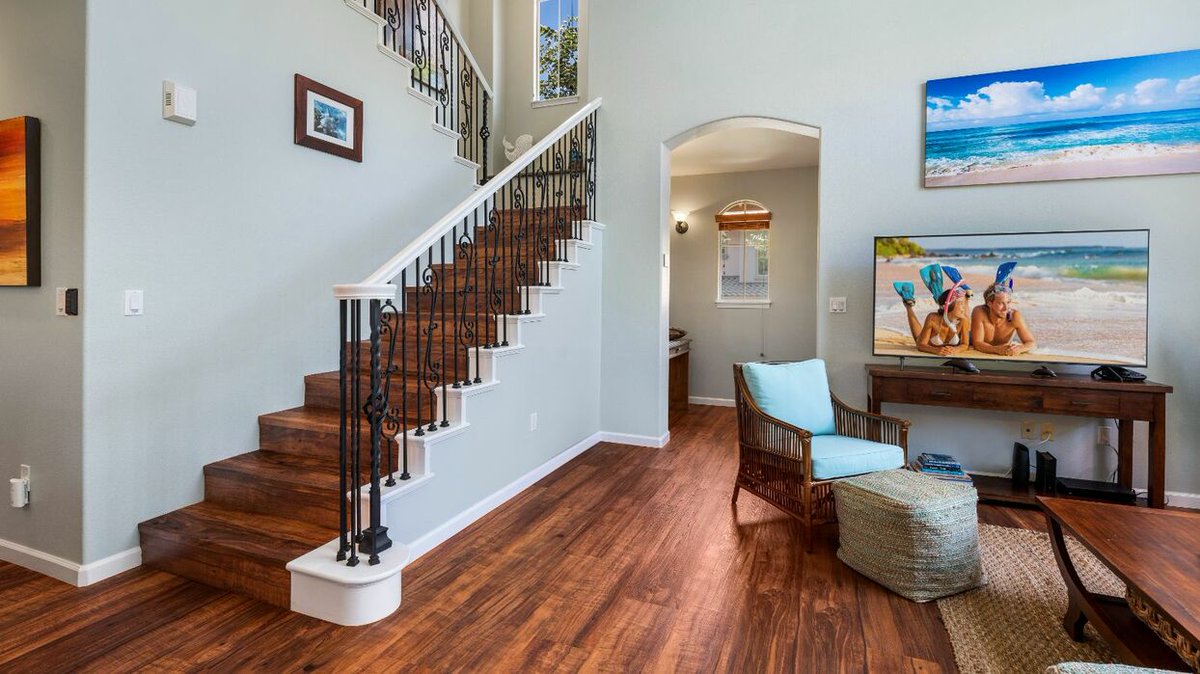 Mauna Lani Fairways 1601 is the perfect spot to enjoy your vacation on the beautiful island of #Hawaii.  The location is spectacular, including its proximity to coastal walking paths, some of the best snorkeling on the island:
ow.ly/67TO50N8Kmy