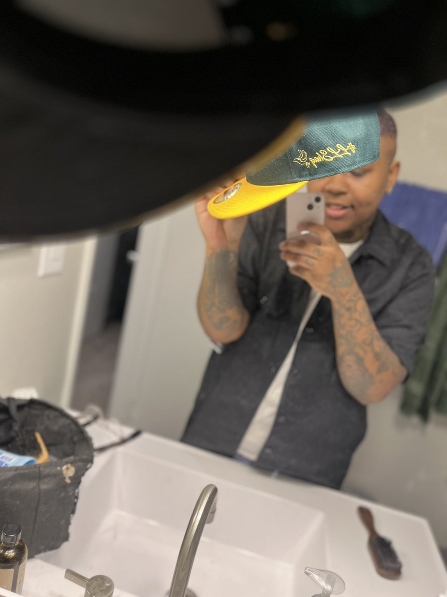 inkyk_'s tweet photo. Photo dump.. I love u cousin 💚🦍🕊️ #LLShaqAttack https://t.co/BI4fxFTrjZ
