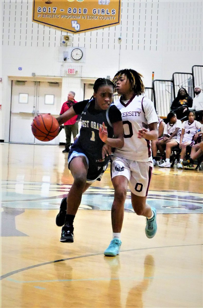 NANNPHOTO51's tweet photo. NJ HS girls Basketball ECT Semi University vs West Orange photos &amp; digital at https://t.co/ex6QCy9SAl #NJLadiesHoops #WestOrangeHS #WOHSBasketball #NewarkSchools #UniversityHS #njhsgirlsbasketball #NJHSSPORTS #EssexSportsNJ https://t.co/yohP0hvZF5