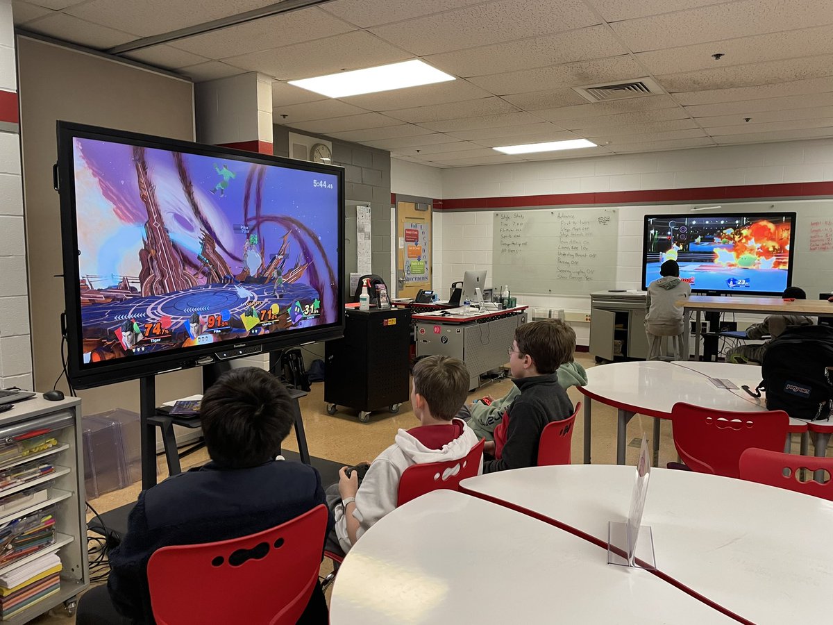 DavidGusitsch's tweet photo. #SaxeEsports was back in action today! Awesome to hear, see, &amp; experience the  enthusiasm from our @SaxeMS students each session… Thanks to @GeorgePetrakop1 for providing this opportunity! 
#SaxeDesignLab https://t.co/xzvN7awhHQ