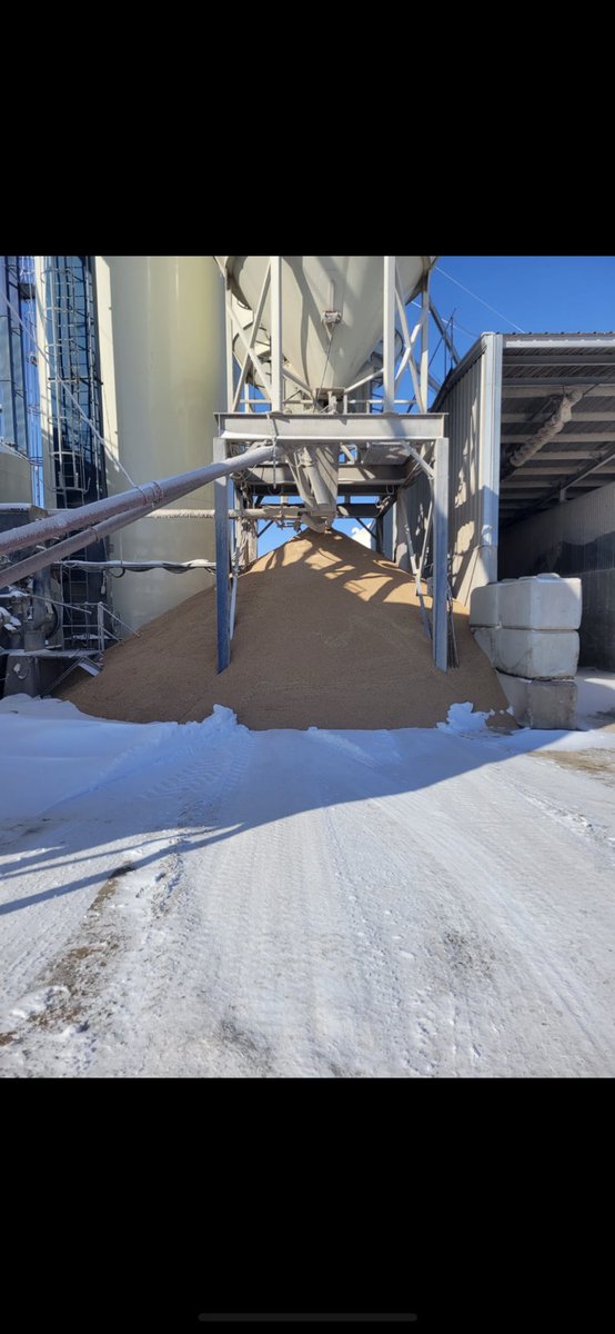 LeightonKolk's tweet photo. When the Feedmill remote control gets possessed by an evil minion….We have placed a $100 bill under this pile. Please grab a shovel and come dig for treasure. #bushelsoffun #extrastorage https://t.co/5Mrw2IyaIt