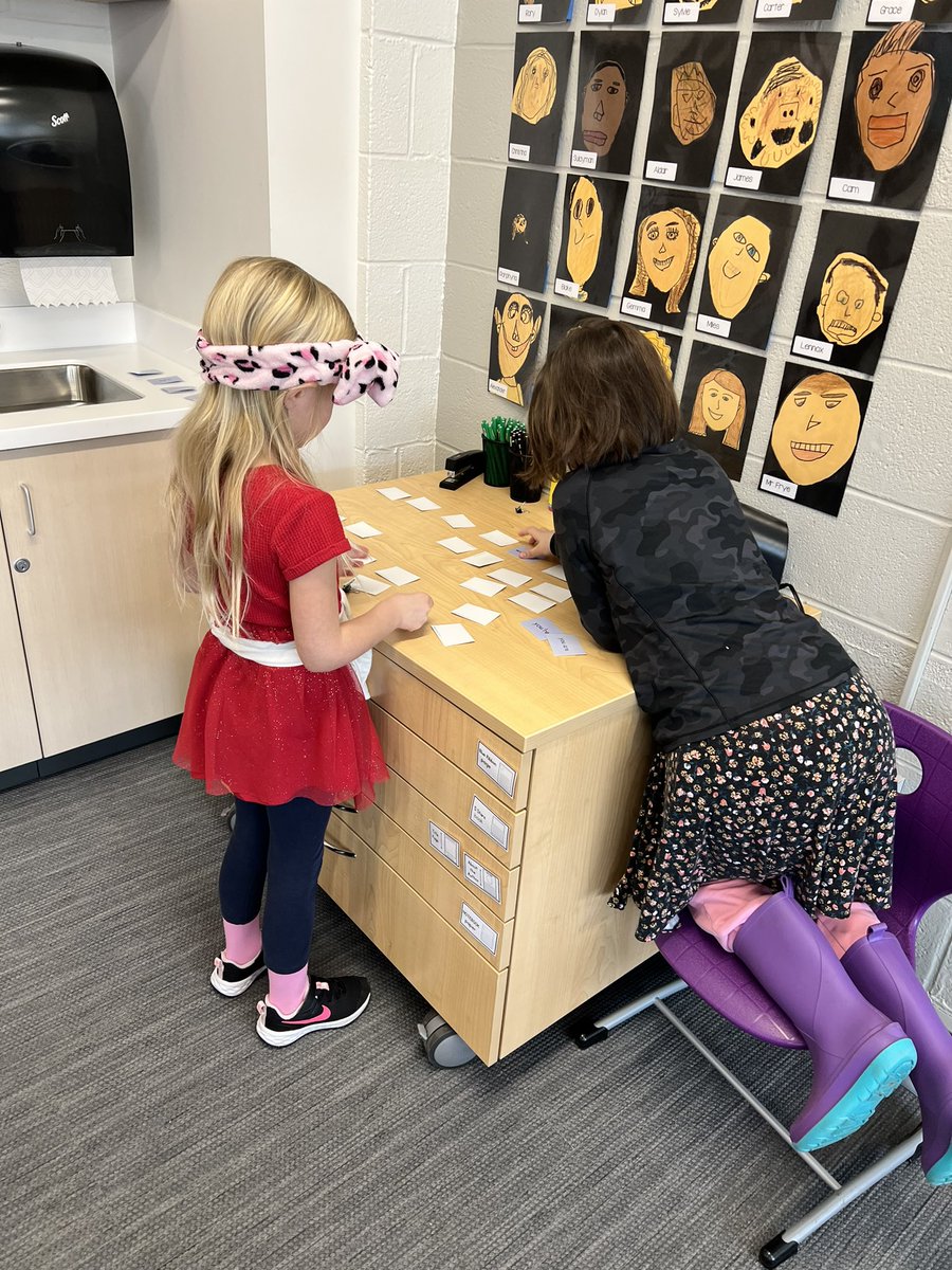 Caroline Wiley tweet media