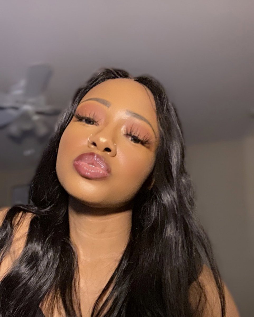 PrettyAzzUnique's tweet photo. https://t.co/PCTK5kjcuT