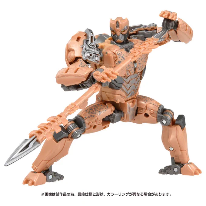 劇中デザインのほうがスタジオシリーズ、原点に近いデザインのほうがバズワージーなのかな・・・? 