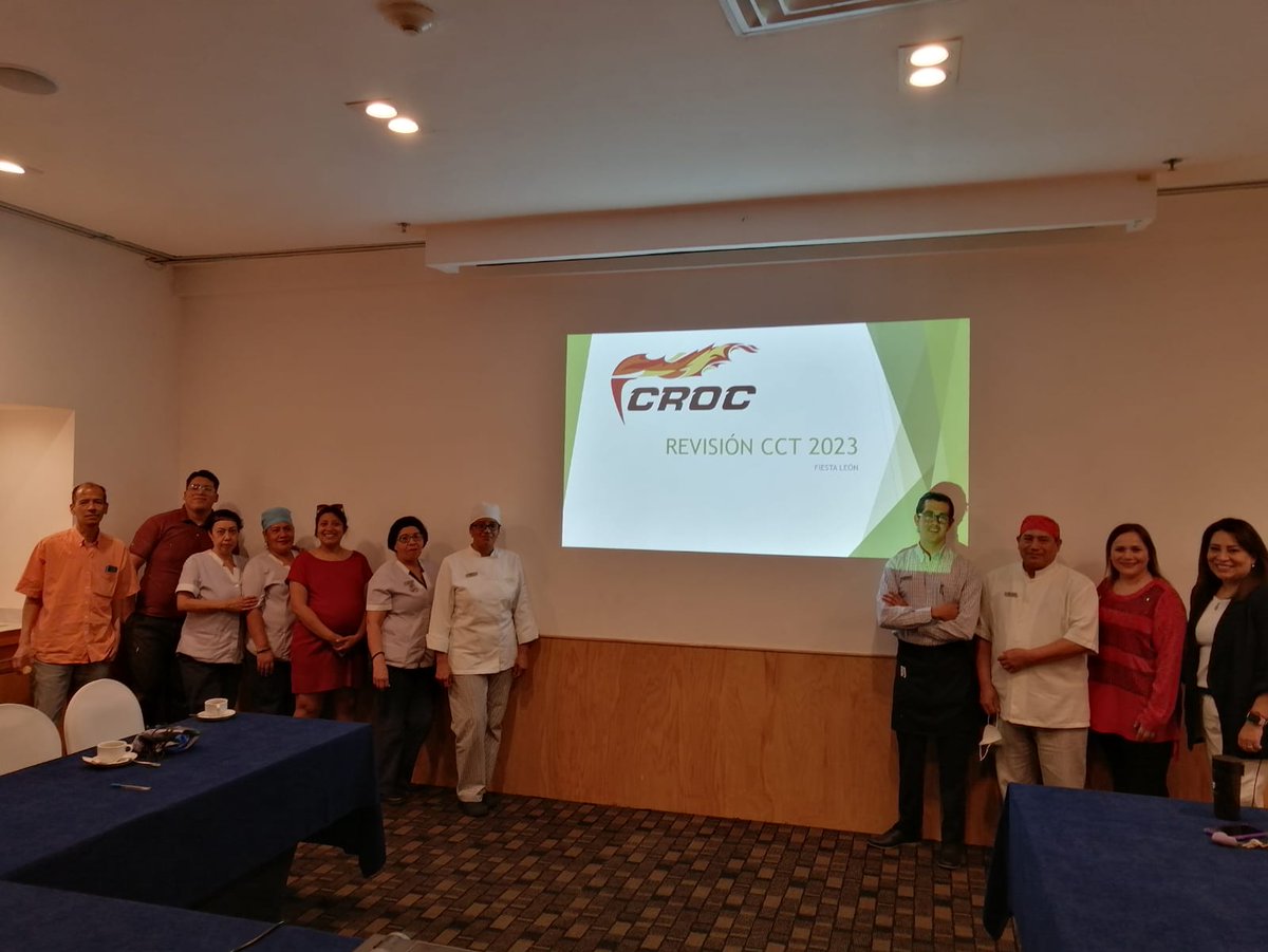 crocseccion77's tweet photo. #León Realizamos la revisión de Contrato Colectivo de Trabajo del hotel Fiesta Inn junto con la Comisión Revisora llegando a grandes acuerdos a favor de las trabajadoras y trabajadores.
#CROCenMovimiento https://t.co/u78n0tK0hU
