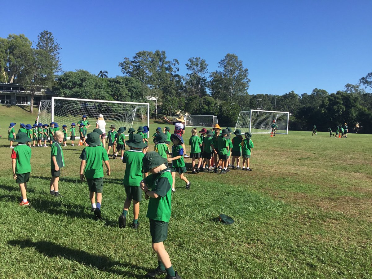 FernyHillsSS's tweet photo. It’s been a big morning at Ferny Hills! Running Club was well attended by our Prep-stars - Year 2 students. A huge thank you to our Sports Captains for helping out! We are preparing our running legs for Friday’s Cross Country. https://t.co/z2frYgoFmk